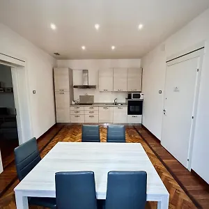 https://centro-storico-suites.emilia-romagnahotels.net