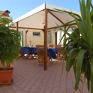 La Papaya Penzion Marina Di Pisa