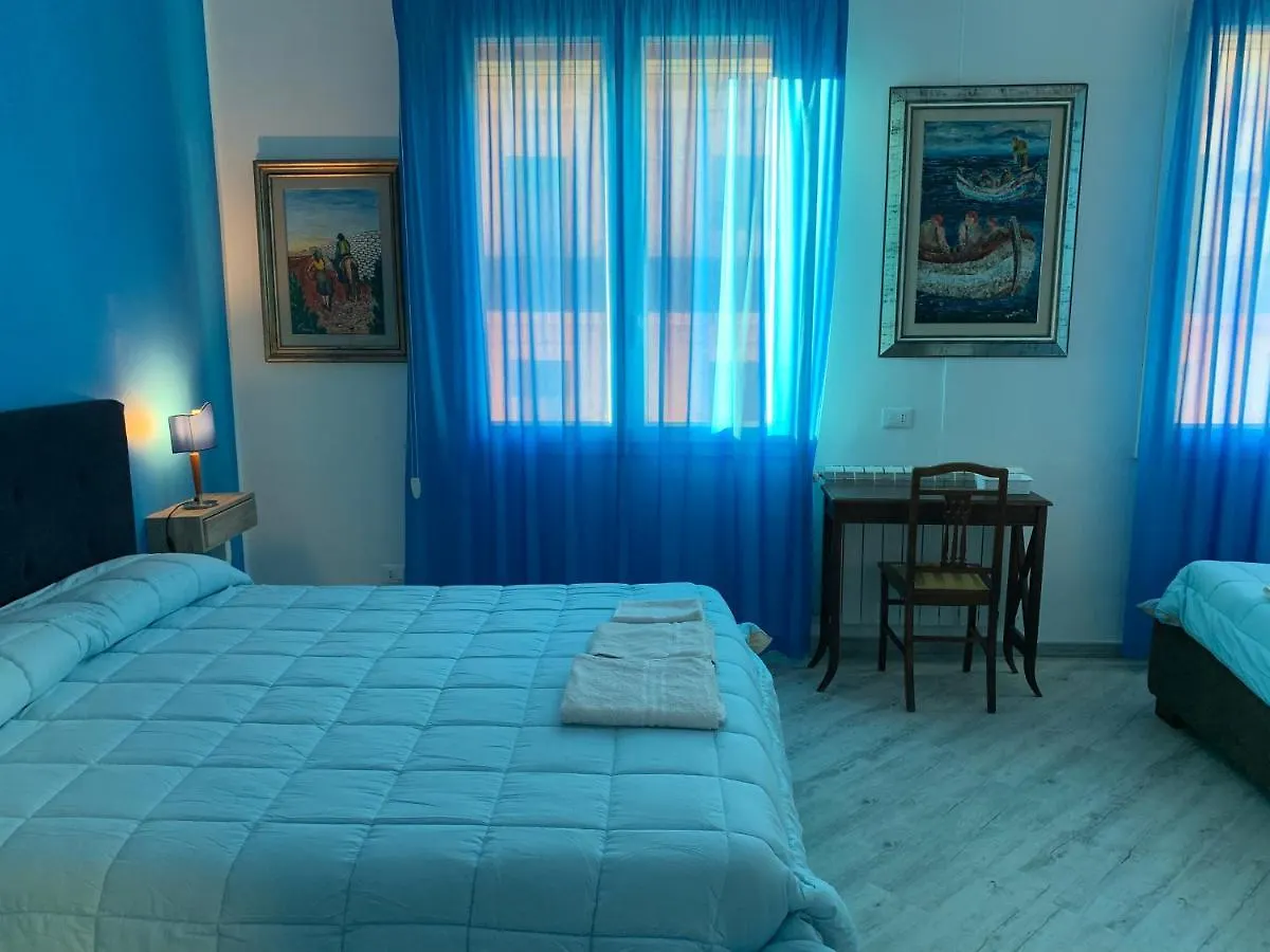 La Maison Del Sole Palermo 2*,  Italy